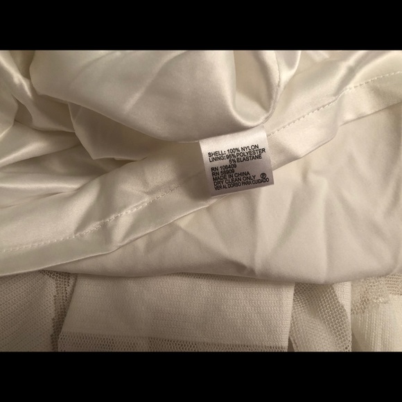 Mid Length Chevron Pattern Skirt - Picture 6 of 6